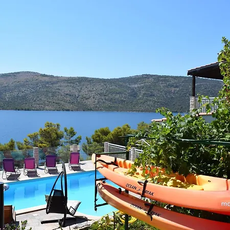 Seaside Near Trogir - Poljica *