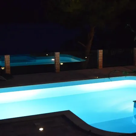 Seaside Near Trogir - Poljica Villa *