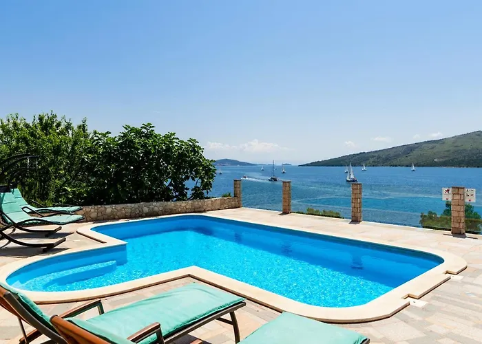 Seaside Near Trogir - Poljica