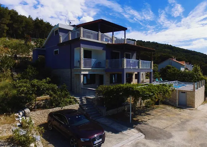 Villa Seaside Near Trogir - Poljica *