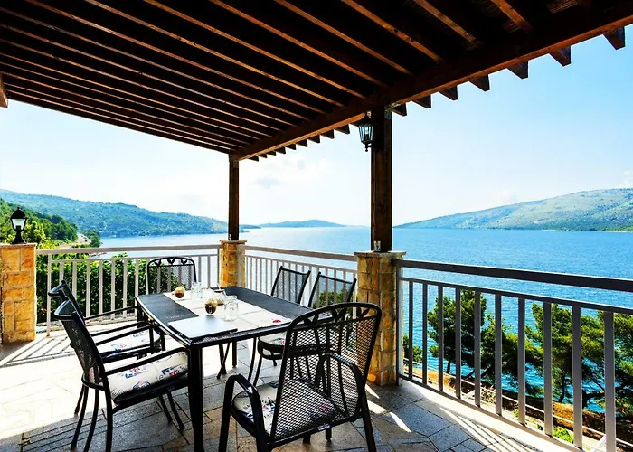 Seaside Near Trogir - Poljica *