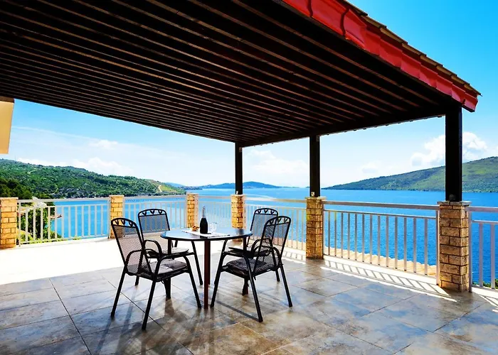 Seaside Near Trogir - Poljica Marina